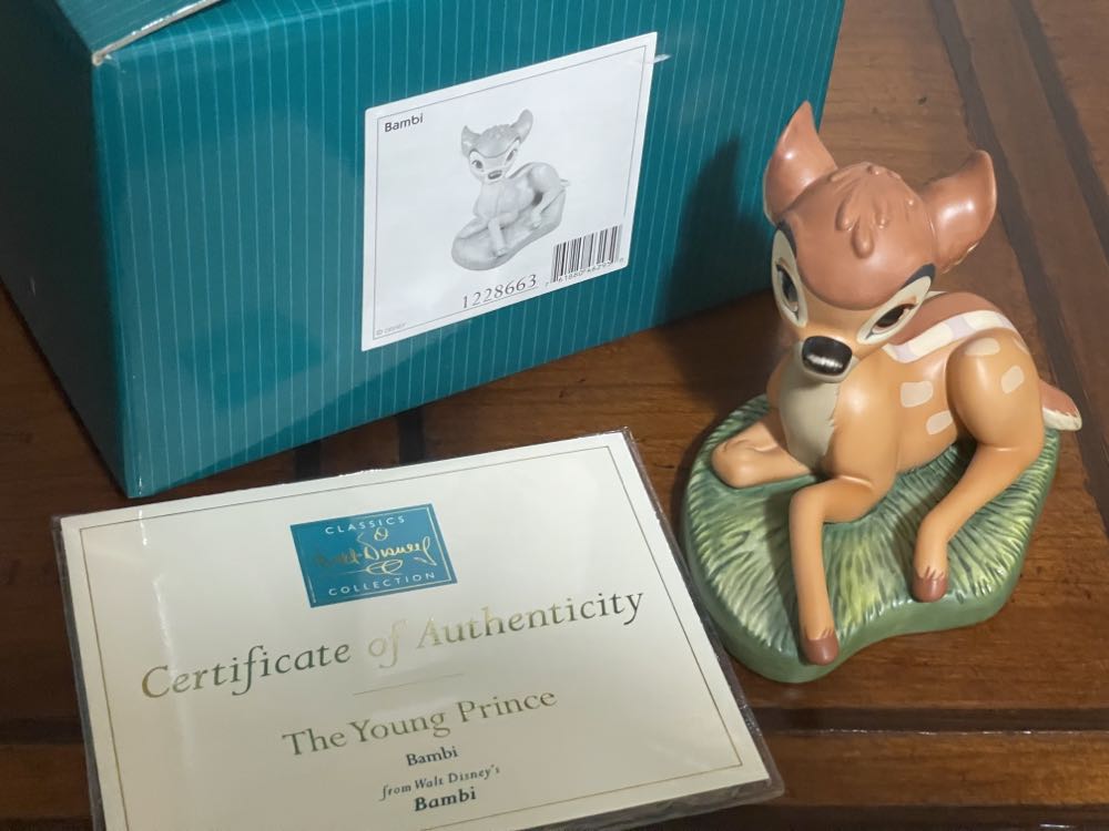 Bambi “The Young Prince” - Walt Disney Classics Collection Figurine - Walt Disney Classics Collection art collectible [Barcode 761880462950] - Main Image 3