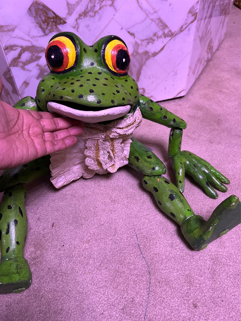 Frog Large Dorothy - Dorothy Rankin art collectible - Main Image 2