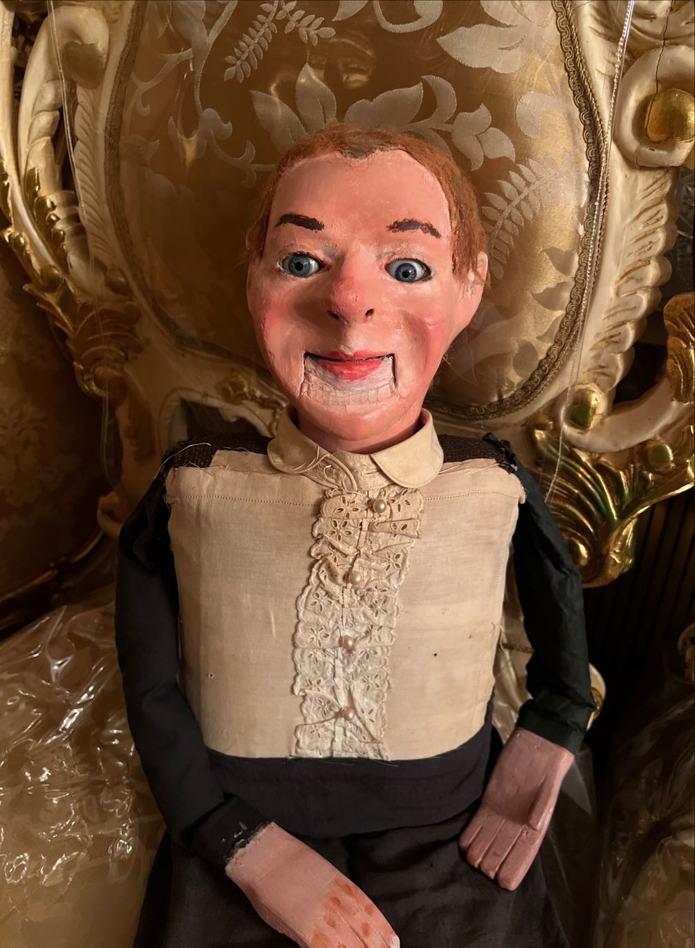 Large Heavy Vintage 3D Painted Chalkware Open Mouth Lion Head Wall Hanging Art