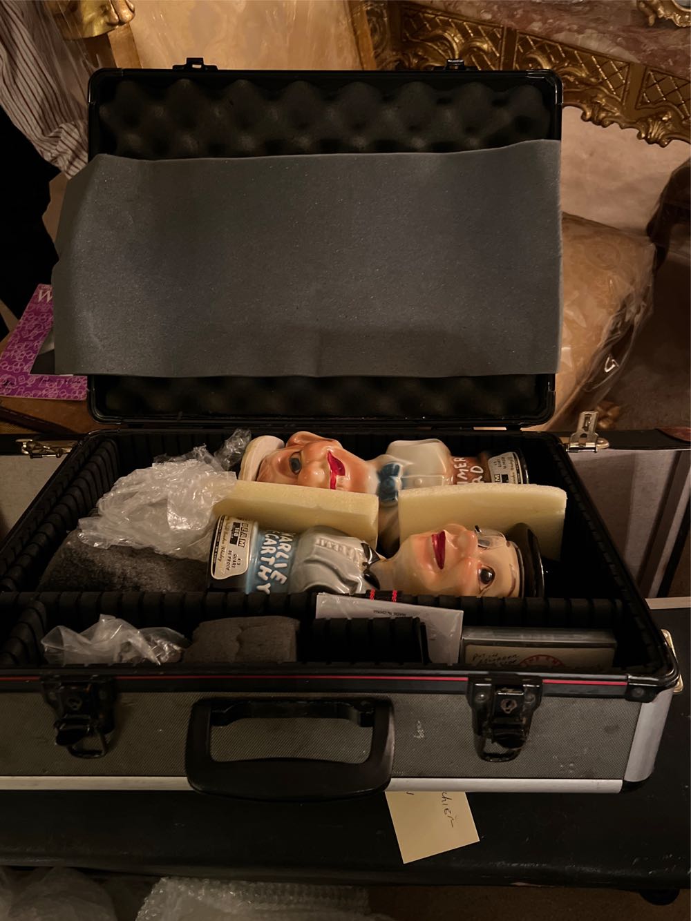 Decanter Charlie Mcarthy 1 Of Set  art collectible - Main Image 3