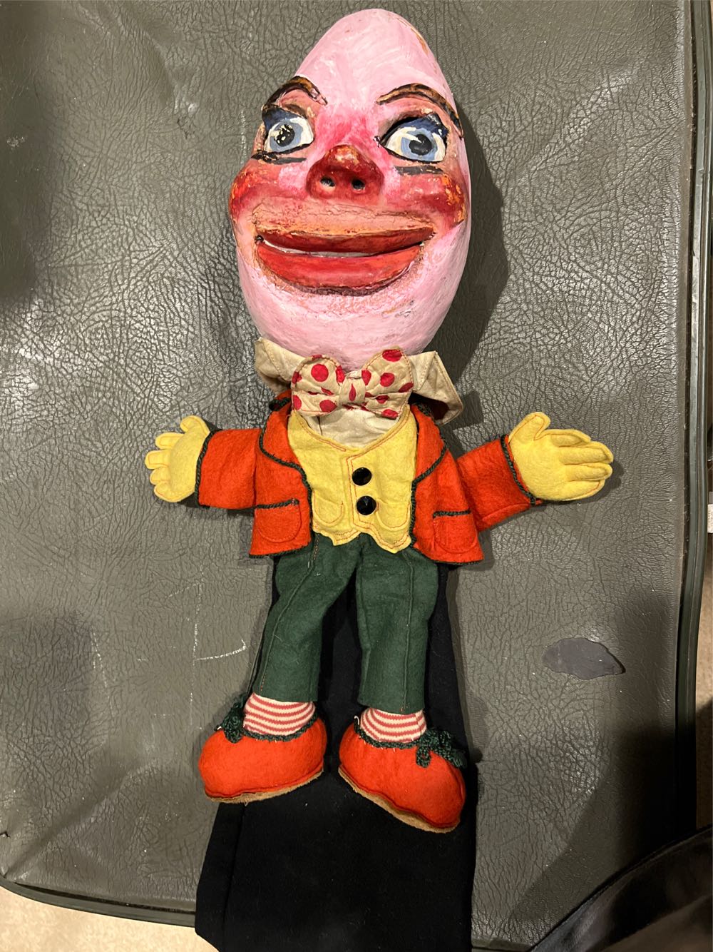 Bourne Punch Guy In Red