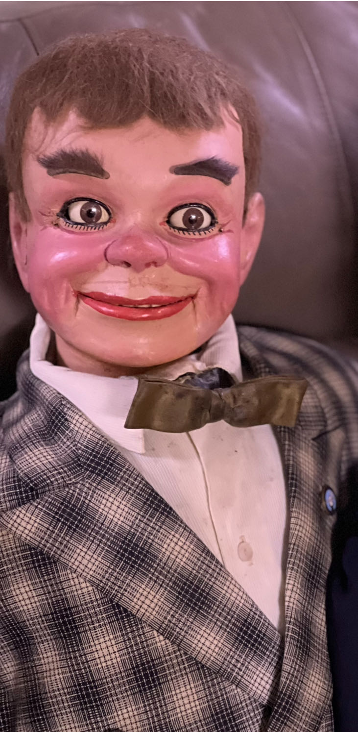 Insull Bowes Reggie 2 - Leonard Insull art collectible - Main Image 2