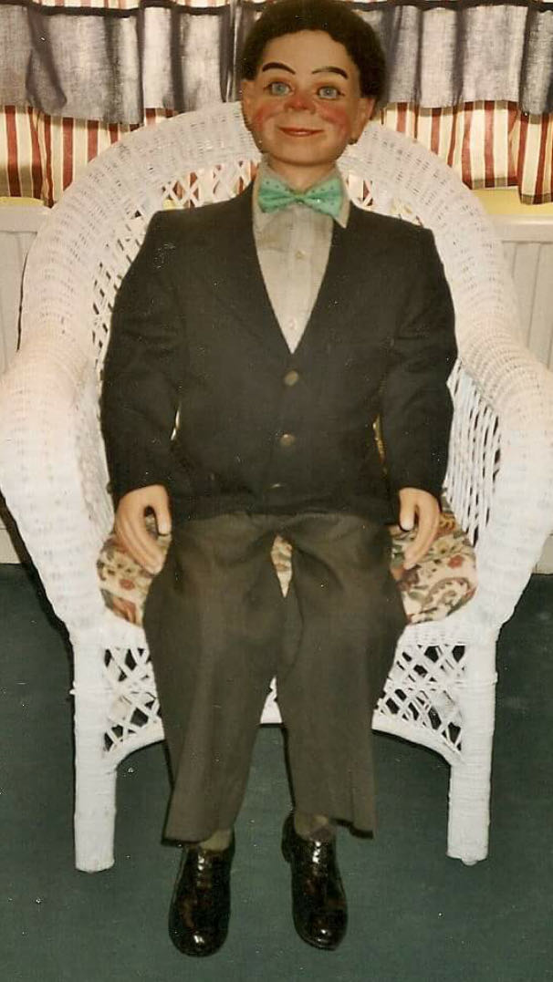 Insull Sydney Walker - Leonard Insull art collectible - Main Image 2