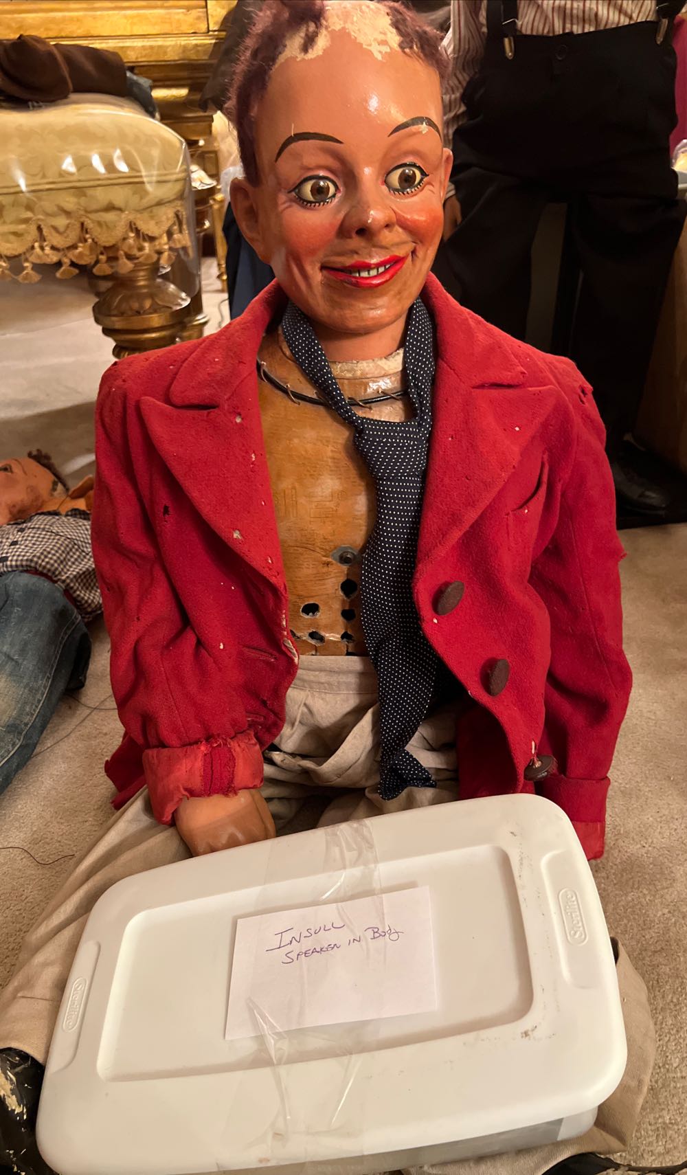 Insull Animatronic Speaker In Body - Leonard Insull art collectible - Main Image 4