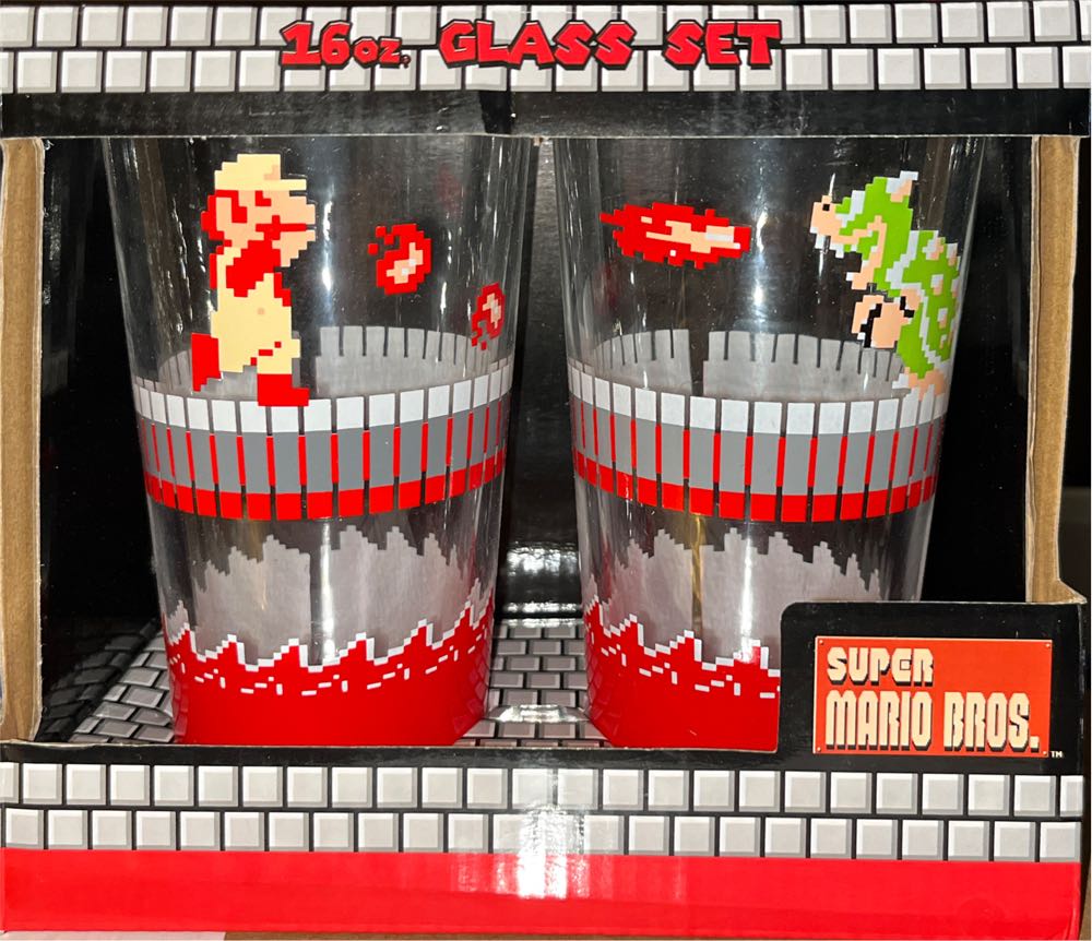 Super Mario Bros Pint Glass 16oz Collectible Culturefly New Nintendo Switch  art collectible [Barcode 812059034130] - Main Image 1