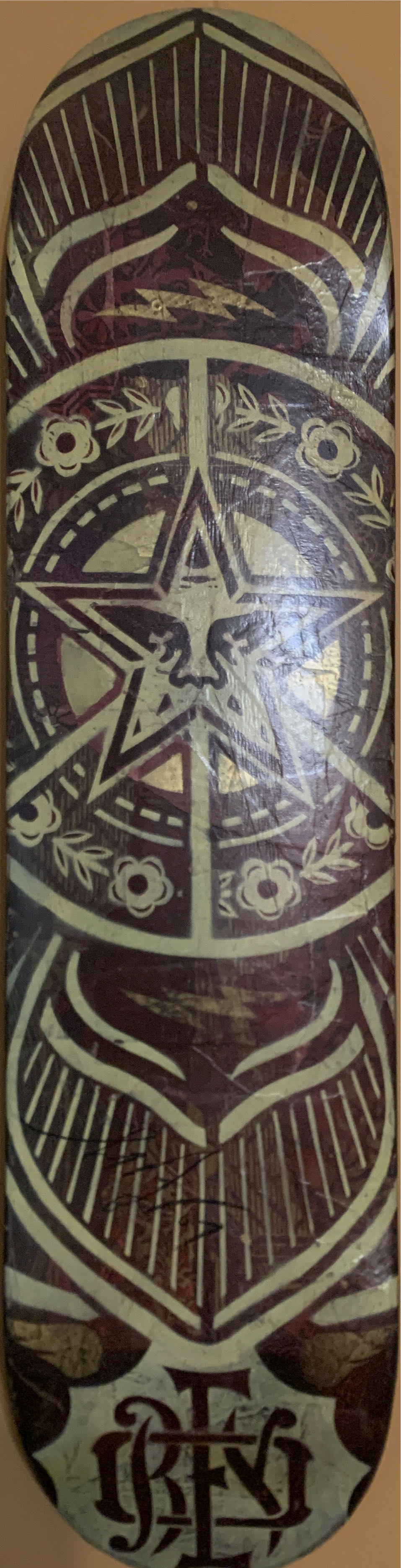 Skateboard - Shepard Fairey art collectible - Main Image 1