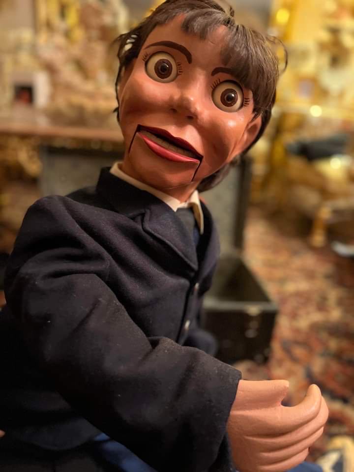 Astor Sven Blonde 1 Of 2