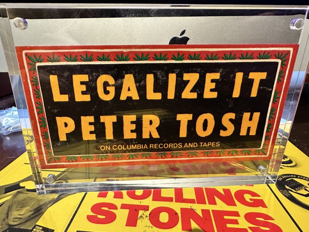 Rival Loves Me Eyeshadow Palette 01 Latest Nudes 14 G