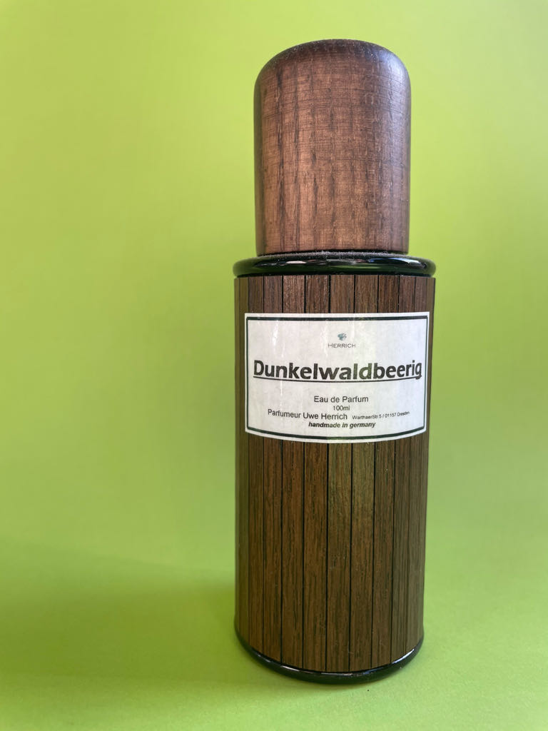 Punch And Judy IRS MAN Dorothy