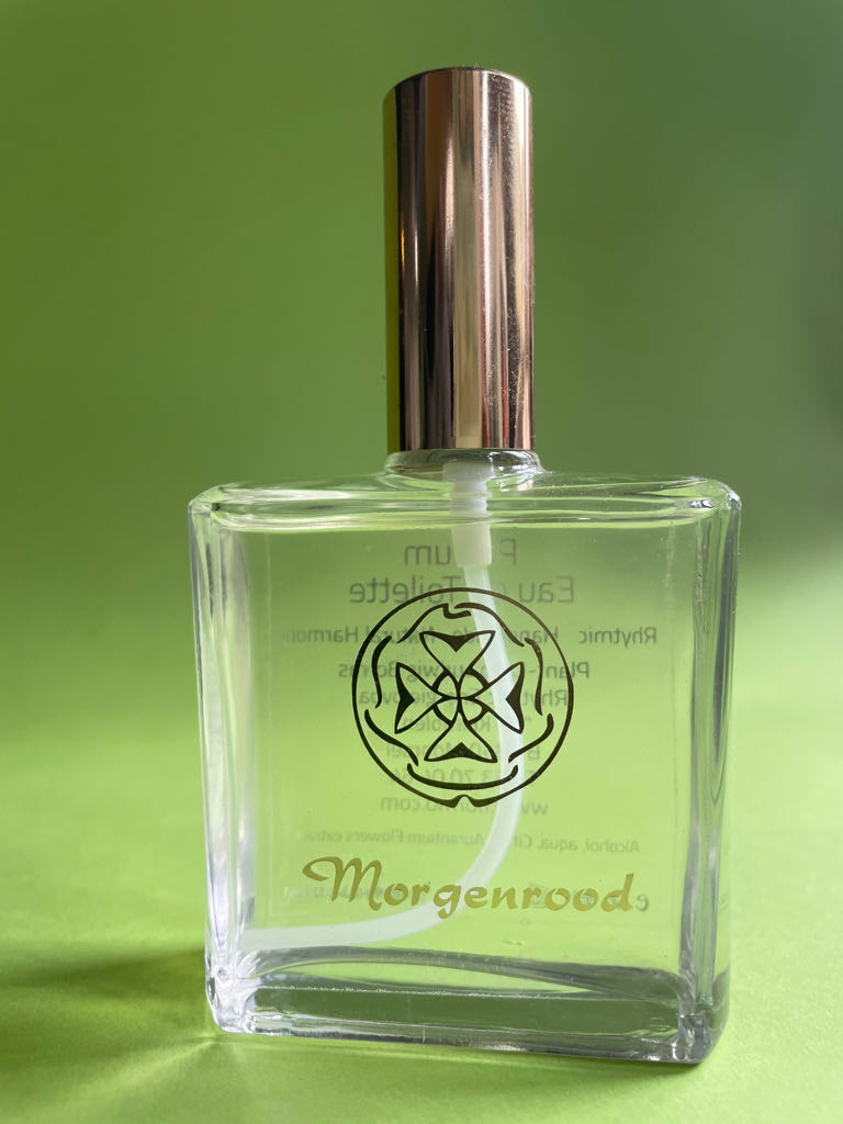 Pitcher - Magnolias - Living Room - 2nd Floor