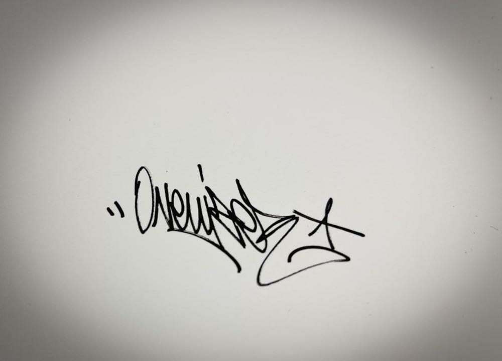 Onemizer Corona Plus Banksy - Onemizer art collectible - Main Image 2