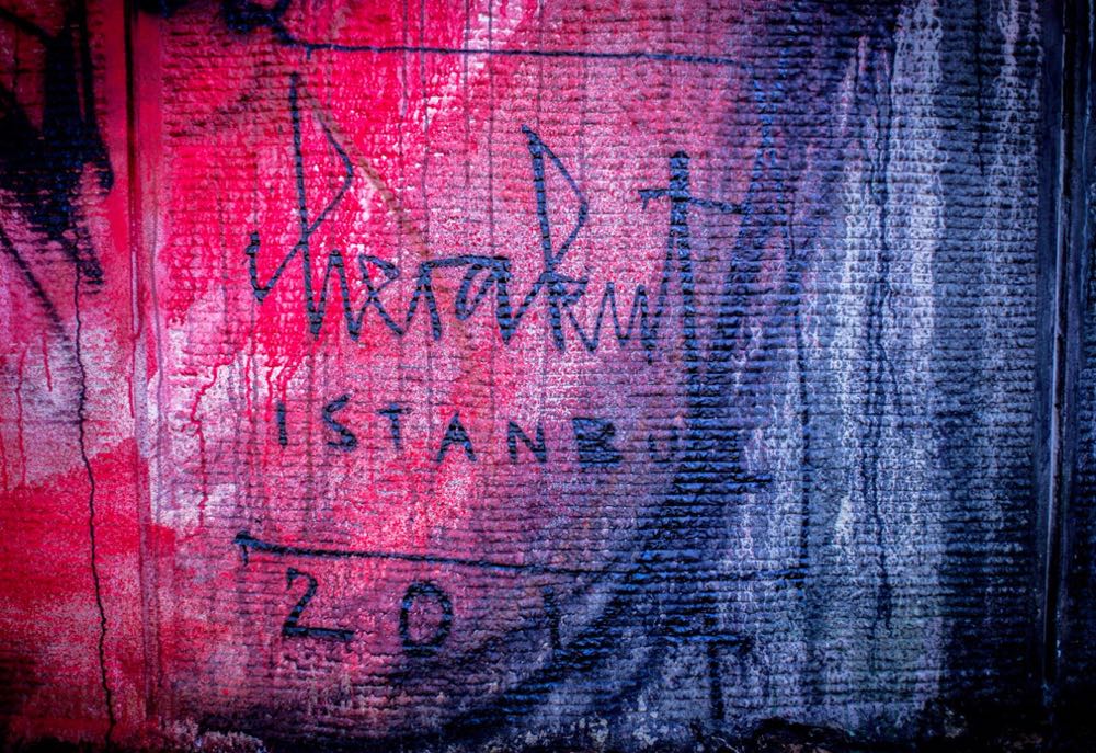 Türkei Herakut Istanbul - Herakut art collectible - Main Image 2