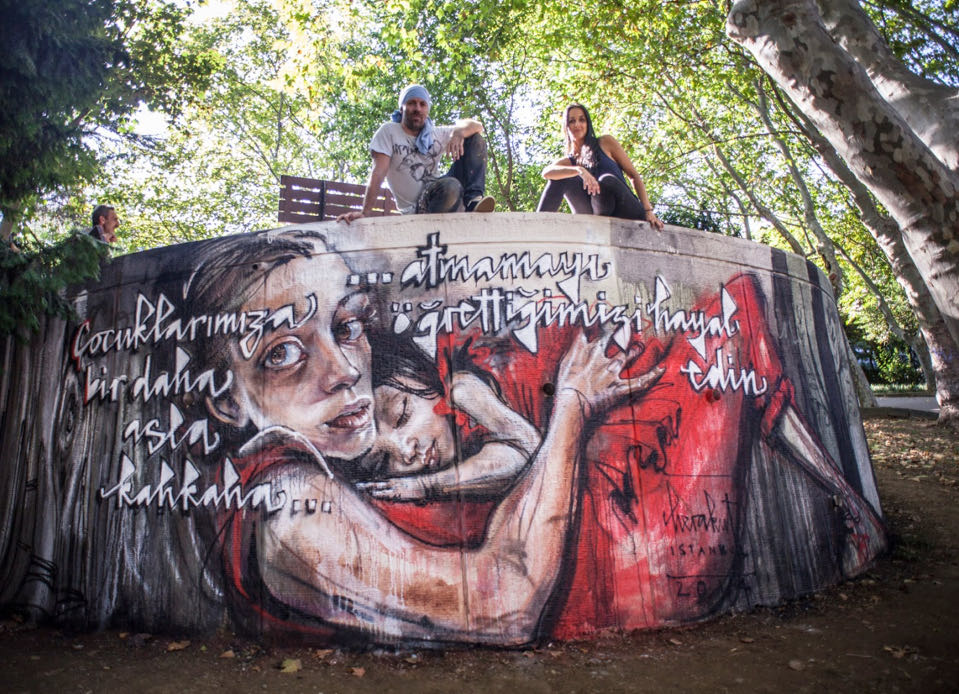 Türkei Herakut Istanbul - Herakut art collectible - Main Image 3