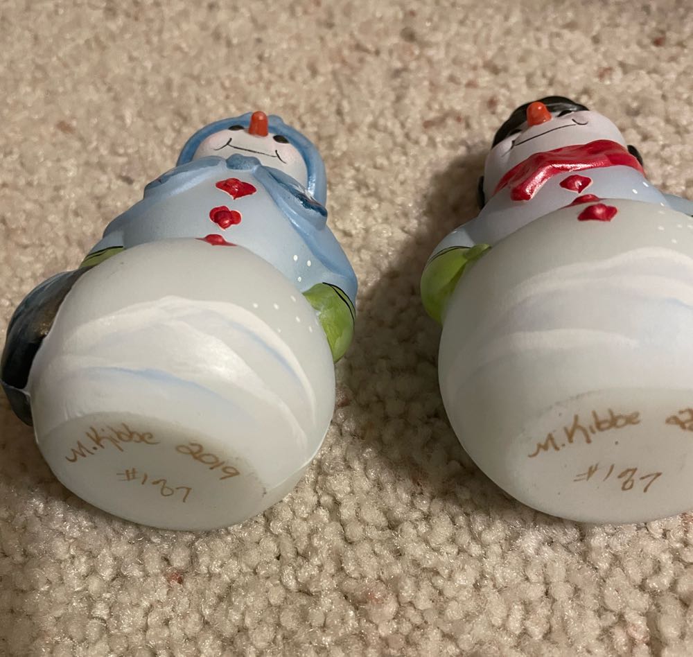 Snowman/Snowlady - Michelle Kibbe art collectible - Main Image 2