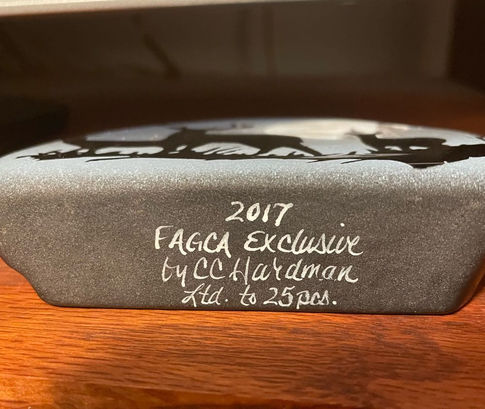 Paperweight - Cecilia Hardman art collectible - Main Image 2