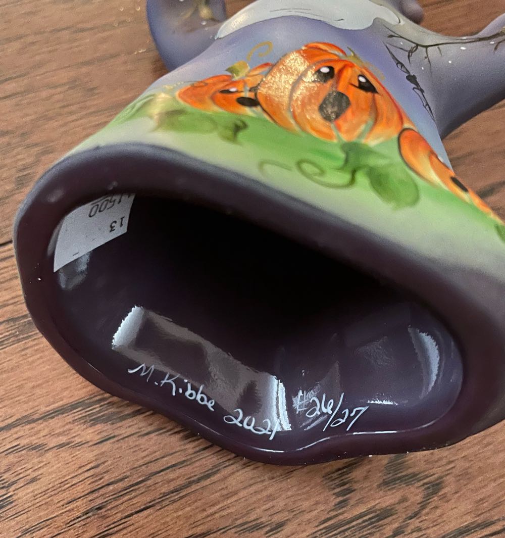 Ghost - Michelle Kibbe art collectible - Main Image 2