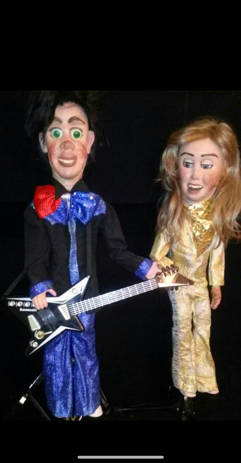 Dancing vent RON CROWE - Mr Bennett art collectible - Main Image 3