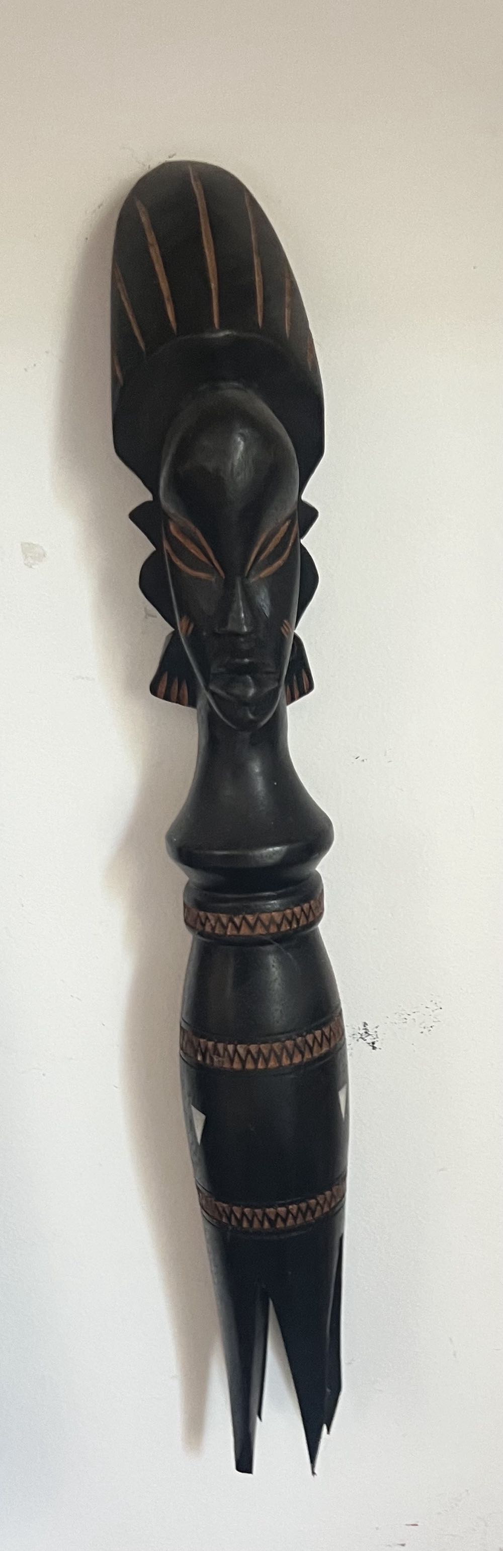 Zaire Wood Female Figure. GL45 (P)