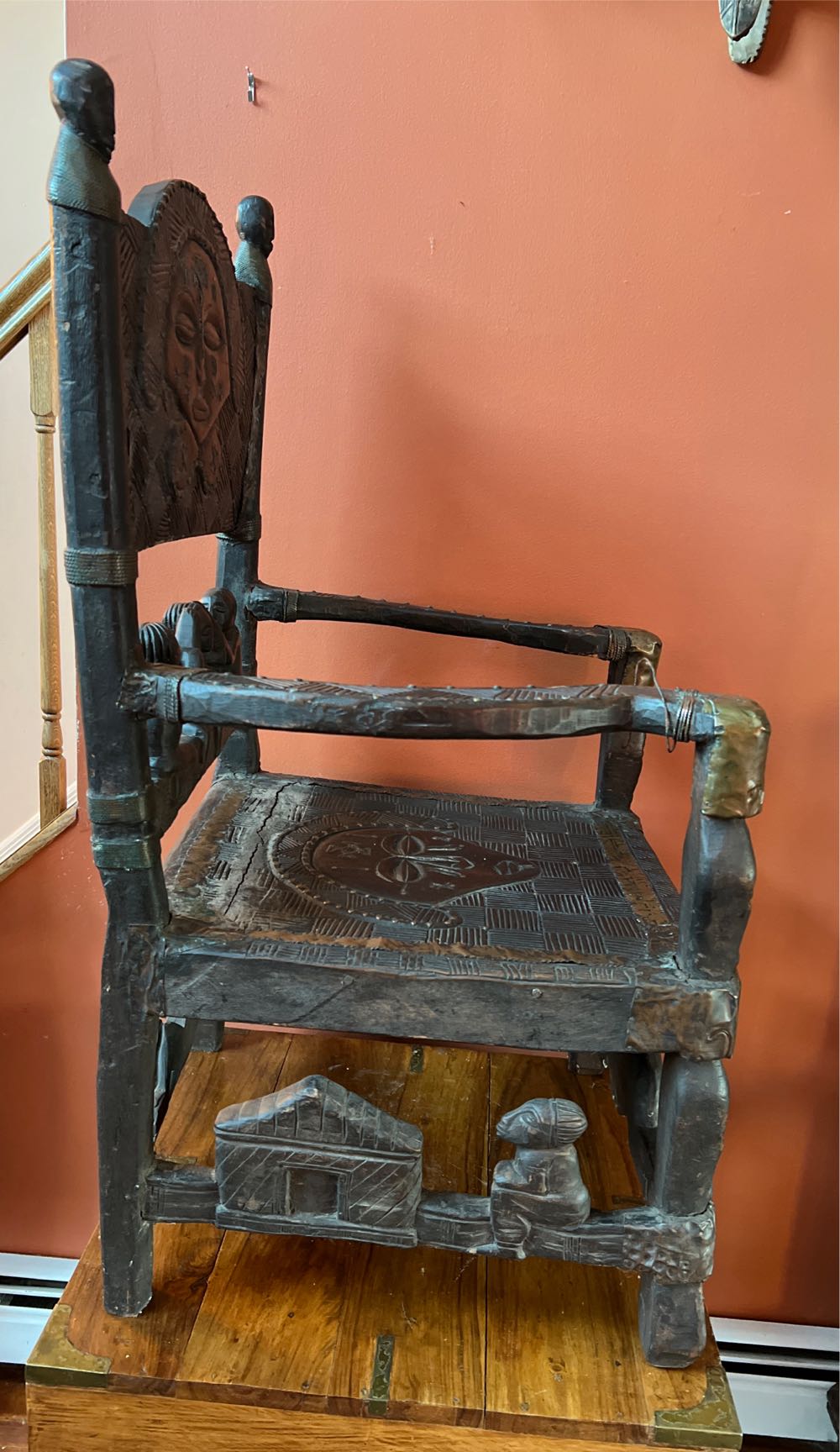 Chokwe People Cheiftan Chair GL039 (P)  art collectible - Main Image 2