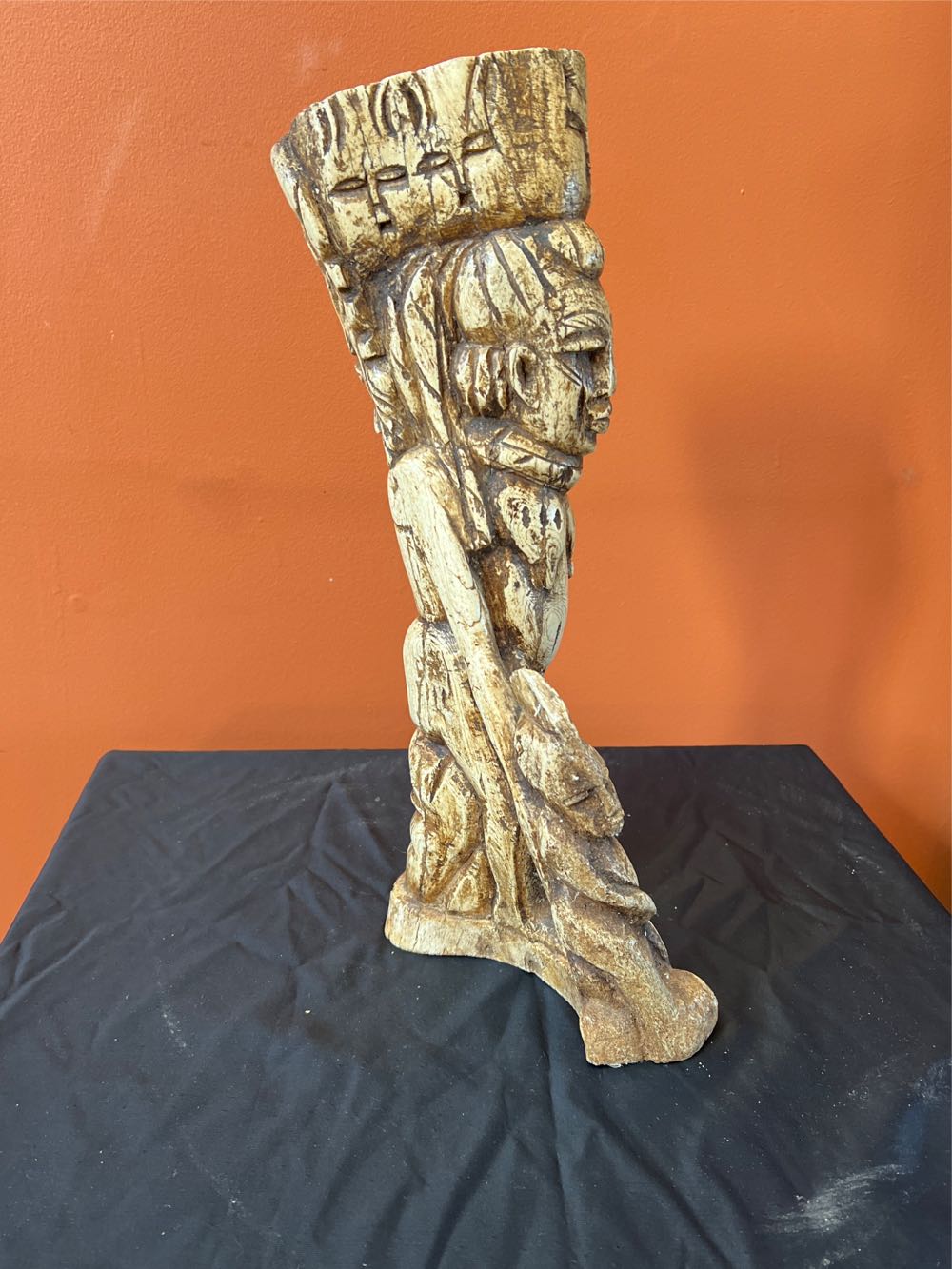 Zaire Wood Female Figure. GL45 (P)  art collectible - Main Image 3