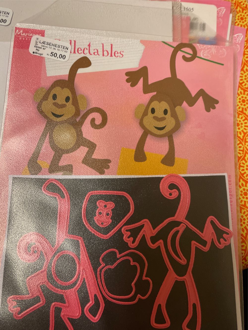 Marianne Design Collectables Eline’s Monkey Die Pink - Dies art collectible [Barcode 8716697042767] - Main Image 2