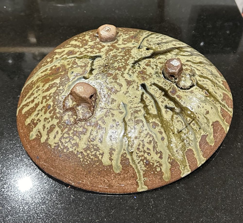 C062 Dish - Steve Booton art collectible - Main Image 2