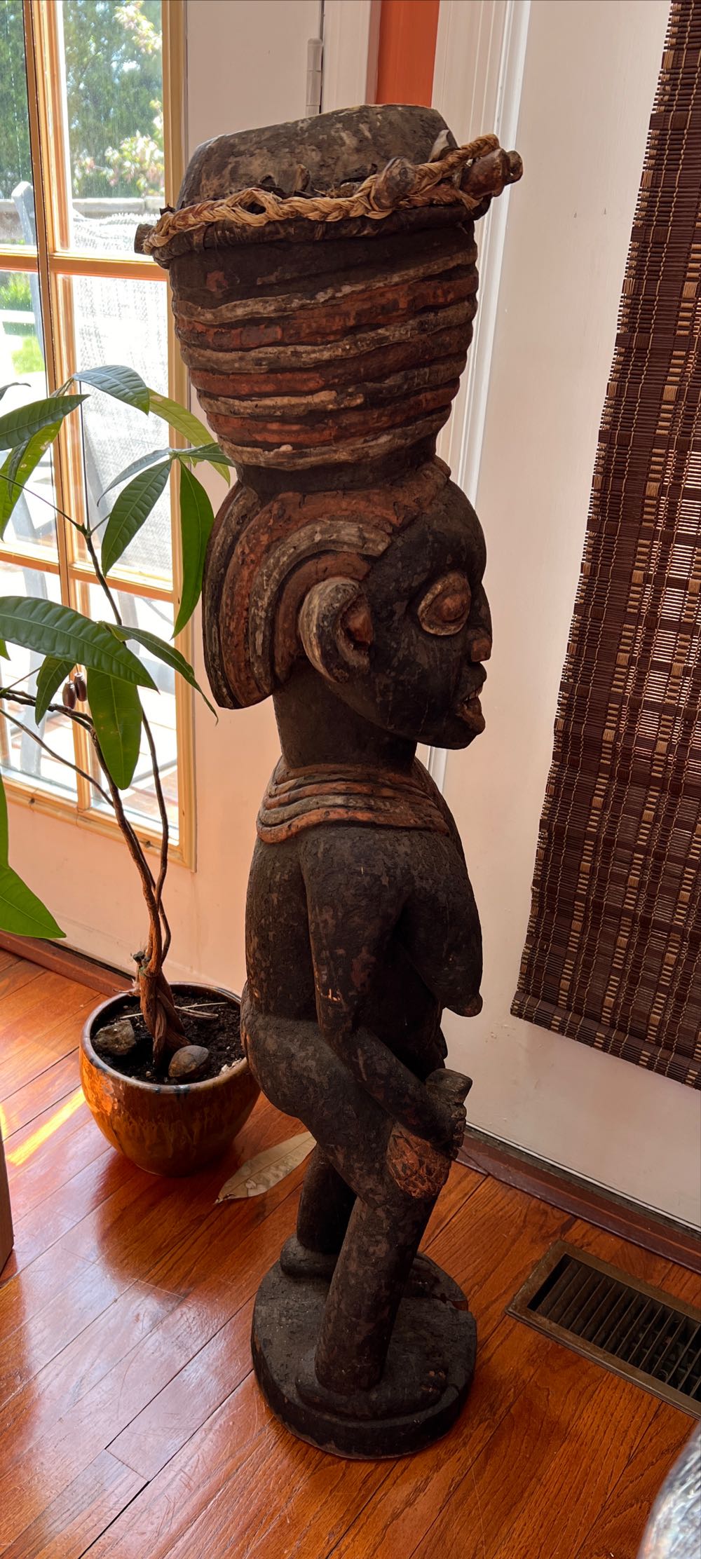 Female Wood Basket On Head GL012  art collectible - Main Image 4