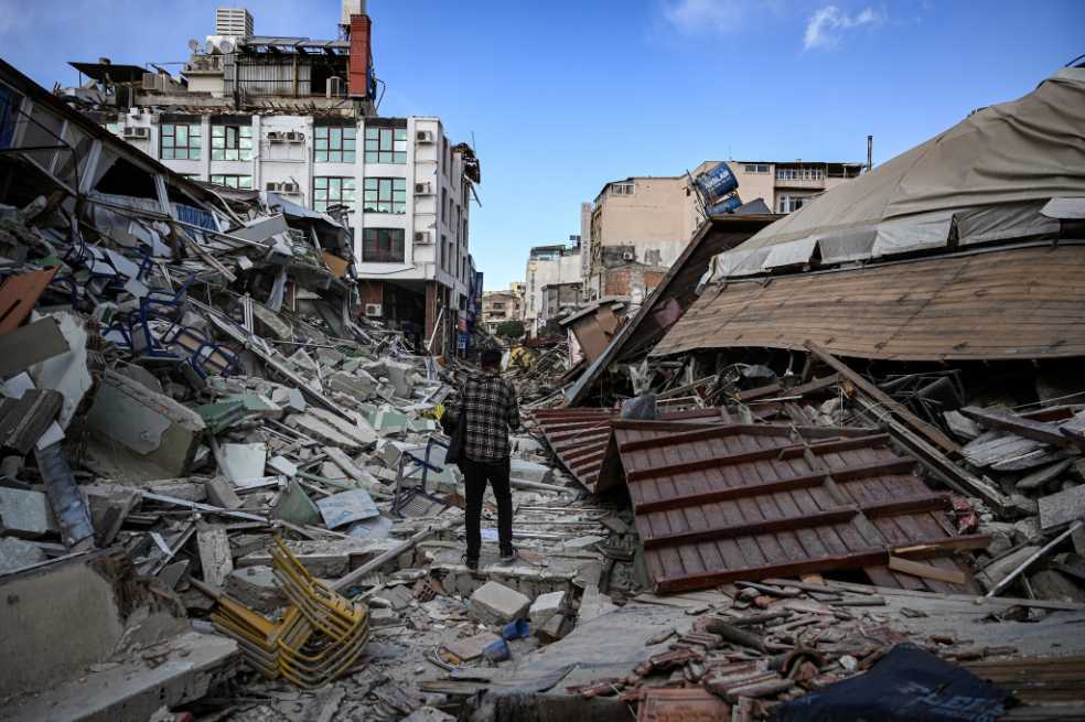 Earthquake  art collectible - Main Image 4