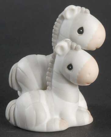 Snoopy Hooray For The Easter Beagle Figurine Jim Shore New 4042382 Peanuts