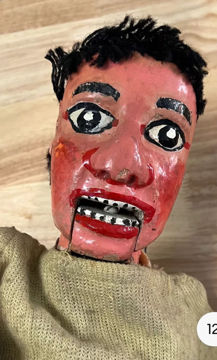 Ms Pearl Putting Green