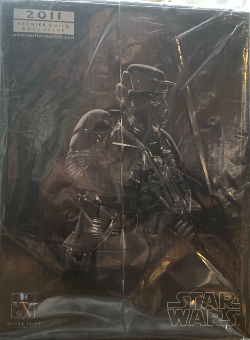 Star Wars Expanded Universe Imperial Storm Commando Collectible Mini Bust Premier Guild Exclusive - Gentle Giant, LTD art collectible [Barcode 871810008520] - Main Image 3