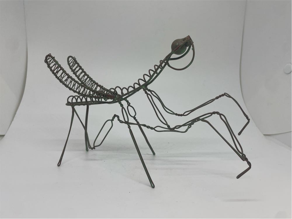 Praying Mantis Wire Sculpture  art collectible - Main Image 3
