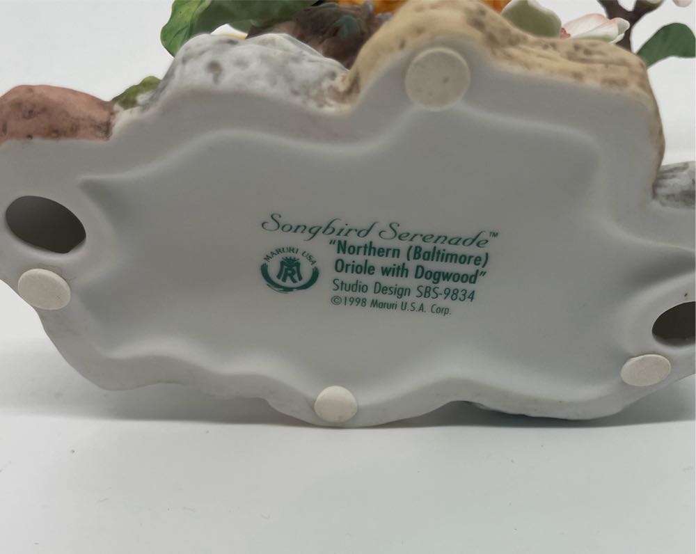 Northern Baltimore Songbird Serenade - Studio Design art collectible - Main Image 4