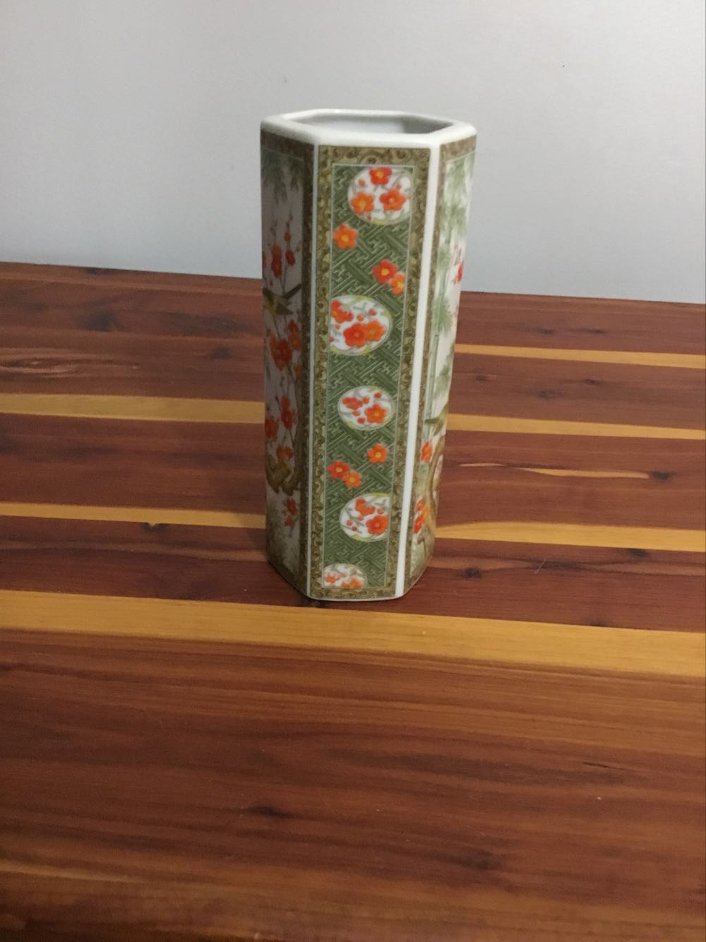 Ardco Fine Quality Vase  art collectible - Main Image 2