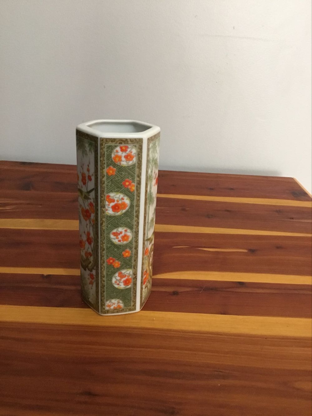 Ardco Fine Quality Vase  art collectible - Main Image 4