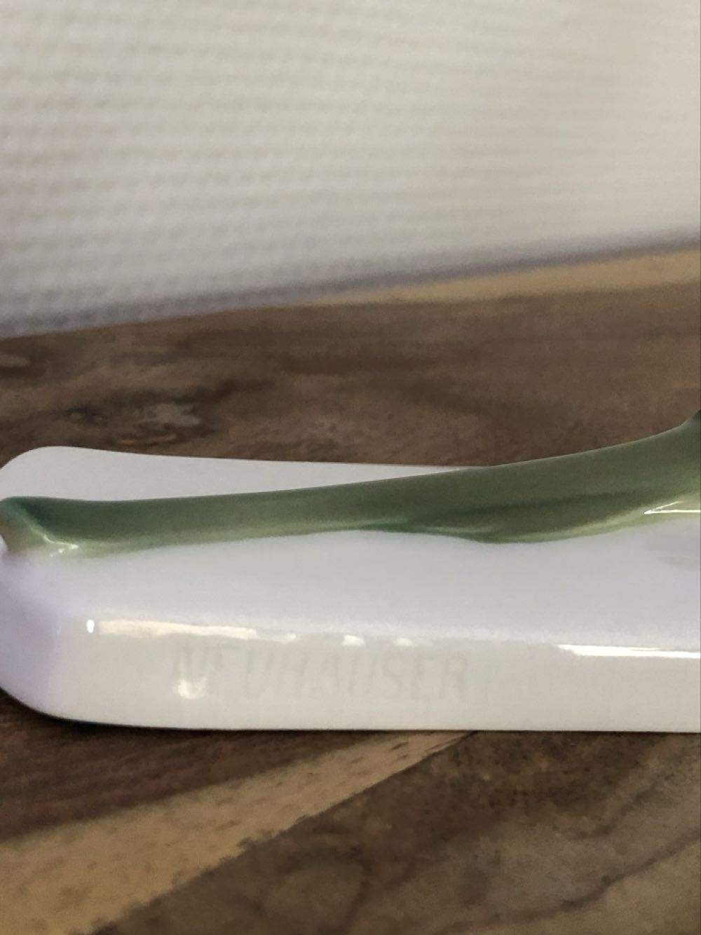 Schwarzburger Werkstätten, Wilhelm Neuhäuser: Wellensittich - Wilhelm Neuhäuser art collectible - Main Image 2