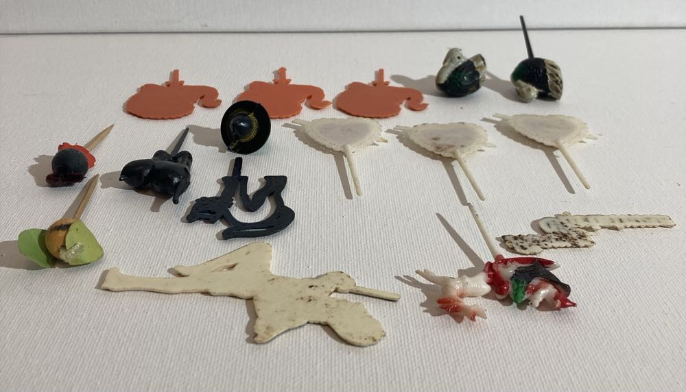 Mix Holiday  art collectible - Main Image 4