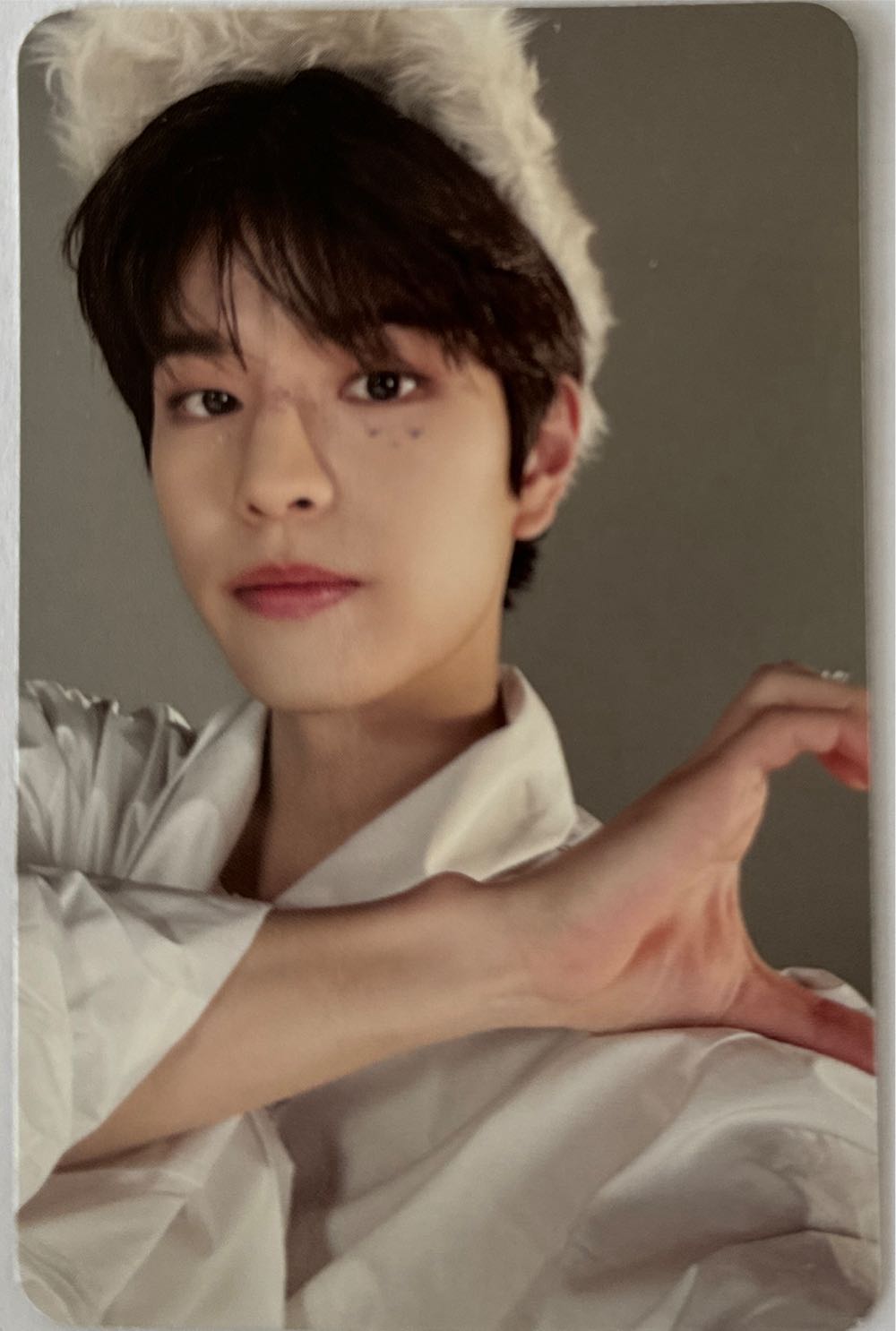 Banksy- Flower Thrower Tower Sculpture