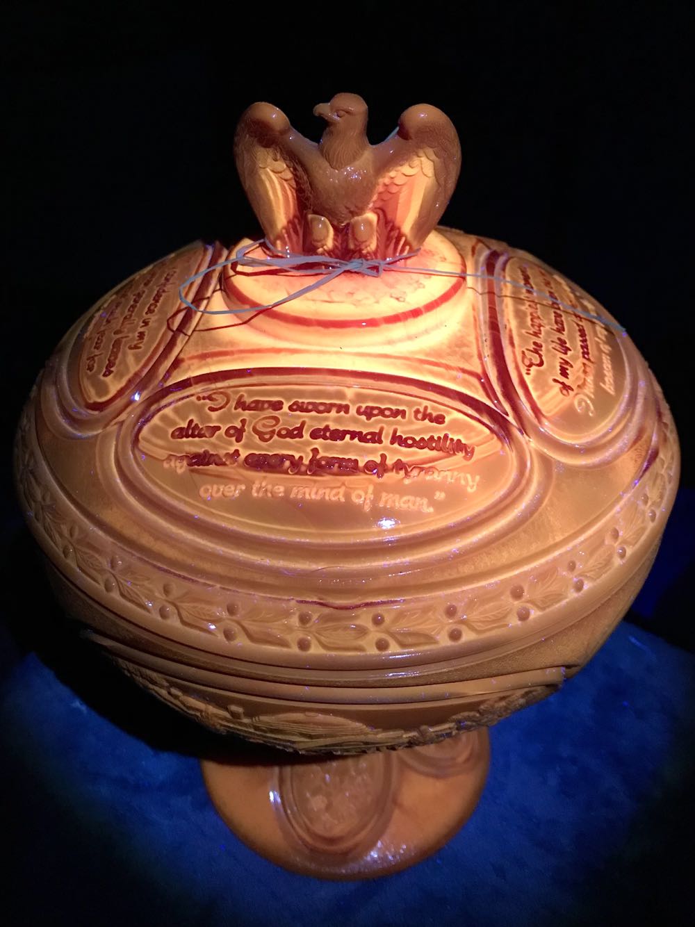 Fenton Bicentennial  art collectible - Main Image 3