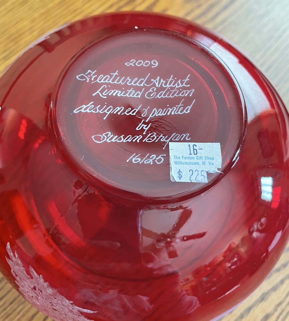 Vase - Susan Bryan art collectible - Main Image 3