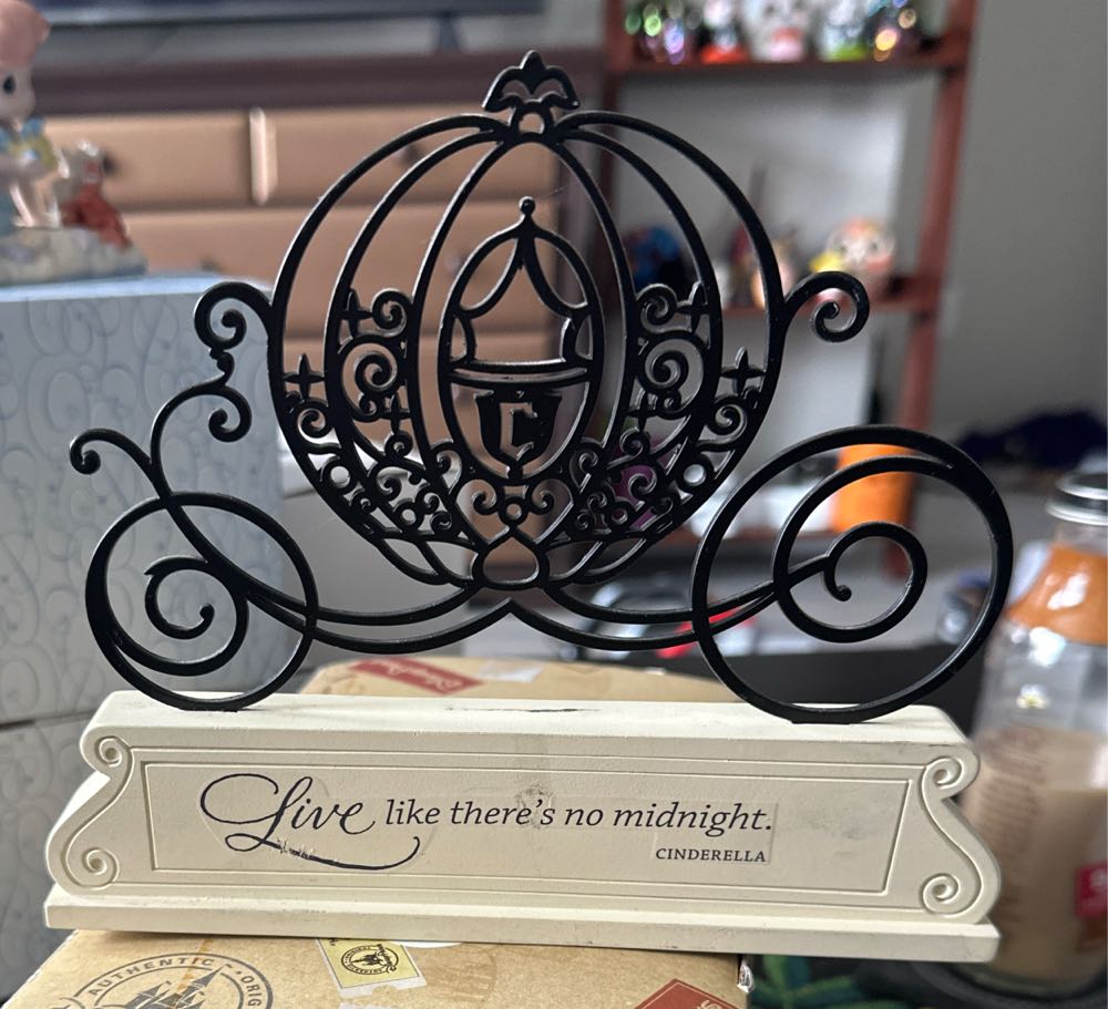Live Like No Midnight Disney Hallmark - Hallmark art collectible [Barcode 795902316495] - Main Image 2