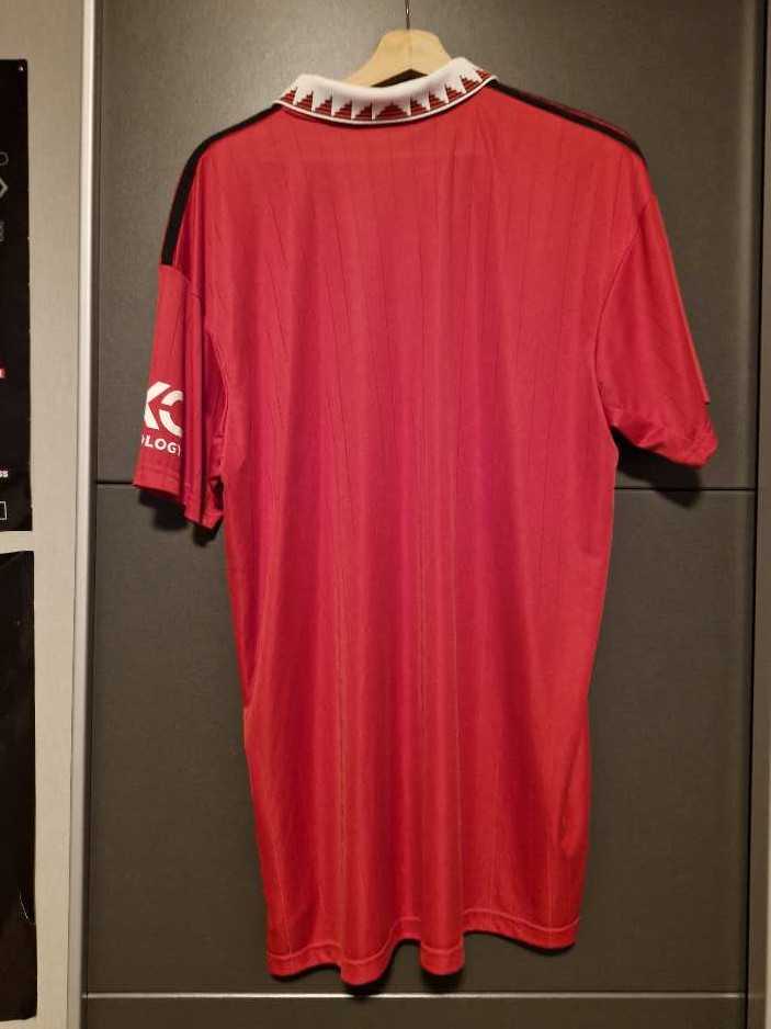 Manchester United 22-23 Home Shirt  art collectible - Main Image 2