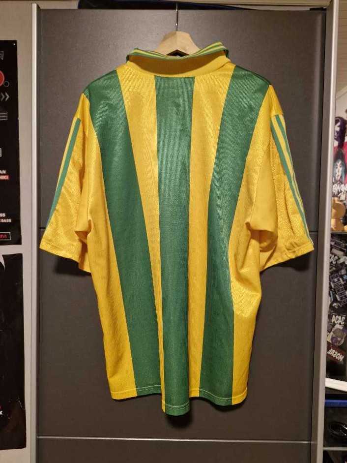 Nantes 98-99 Home Shirt  art collectible - Main Image 2