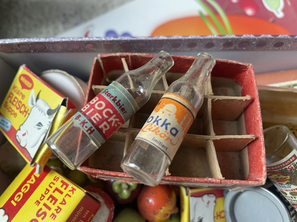 Spielzeug / Kaufladen / Glasflaschen - Antik art collectible - Main Image 2