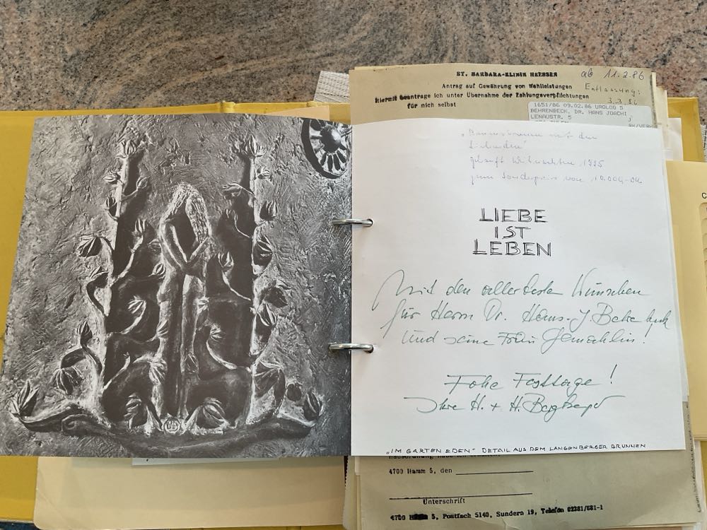 Bergkemper - Baumstamm Mit Dem Liebenden - Heinz Bergkemper art collectible - Main Image 2