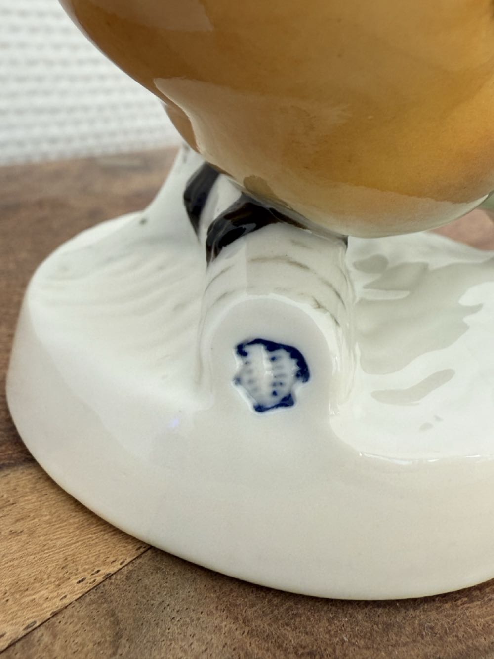 Nymphenburg, Franz Blazek: Zwei Blaumeisen auf Birkenstamm - Franz Blazek art collectible - Main Image 2