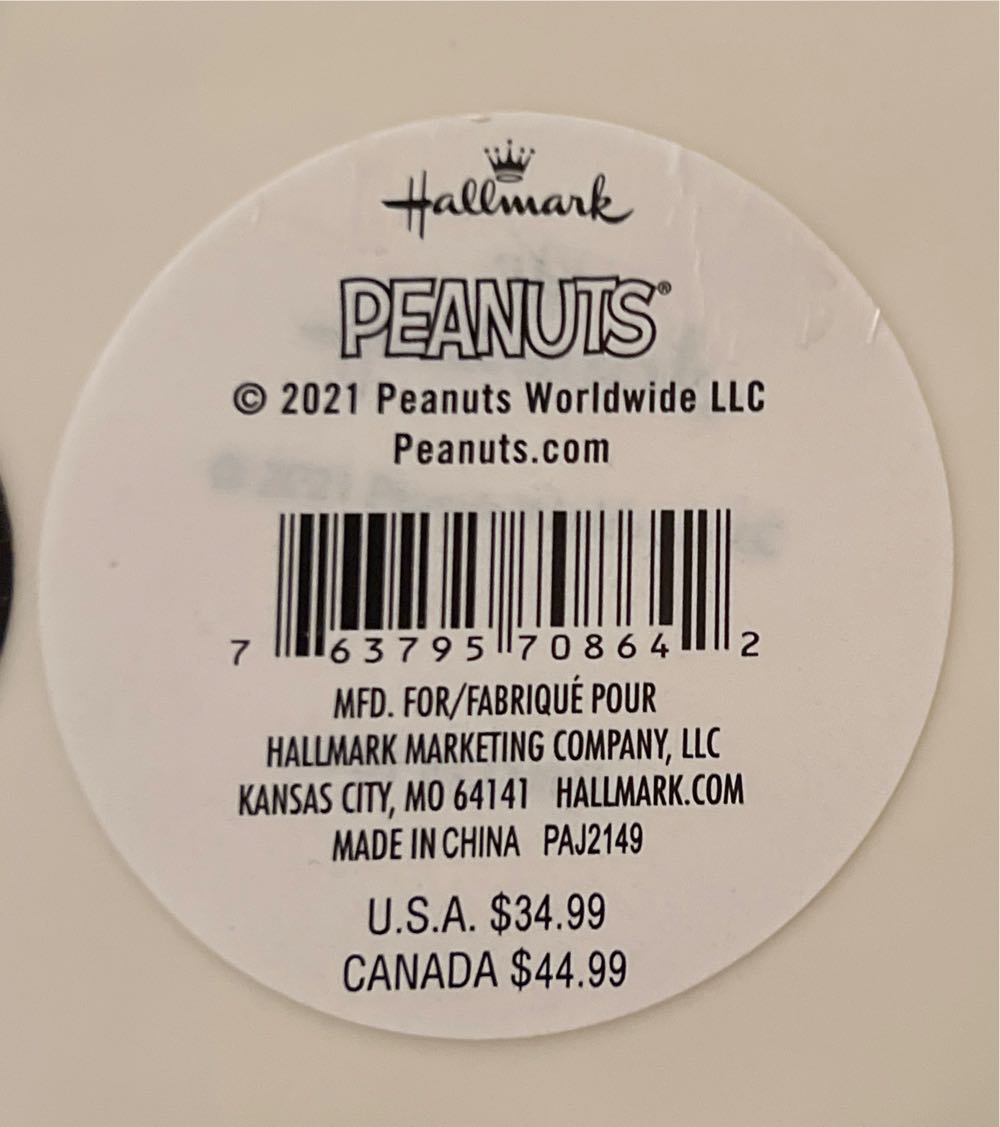 Hallmark Peanuts Sleeping Snoopy Planter  art collectible [Barcode 763795708642] - Main Image 2