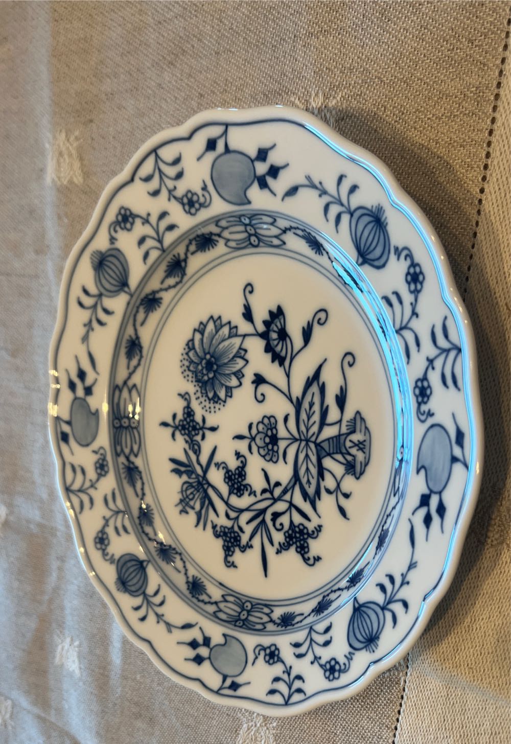 Folkart K901 Acrylic Paint In Assorted Colors 2 Oz 901 Wicker White