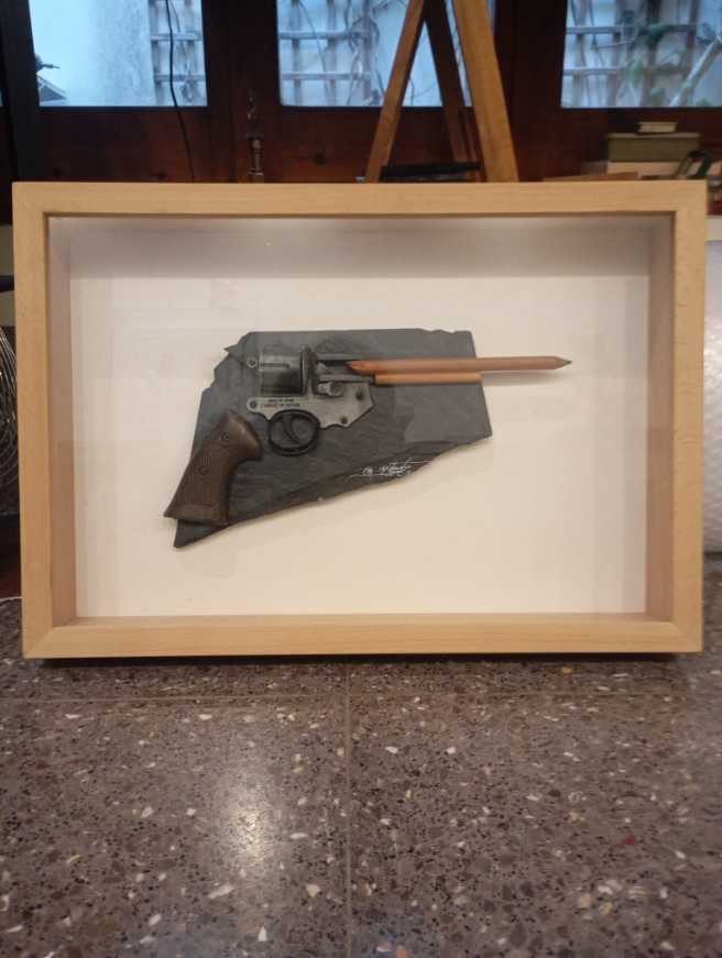 Lemax Christmas Village Collection Firemen’s Friend Figurine Dogs Buckets Dog ~