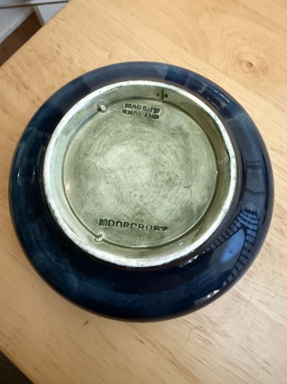 Pin Dish - William Moorcroft art collectible - Main Image 2